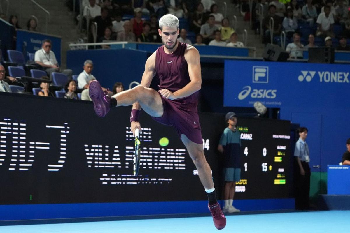 Carlos Alcaraz Wins Japan Open — Platinum Hair, Taped Ankle + Zero Chill