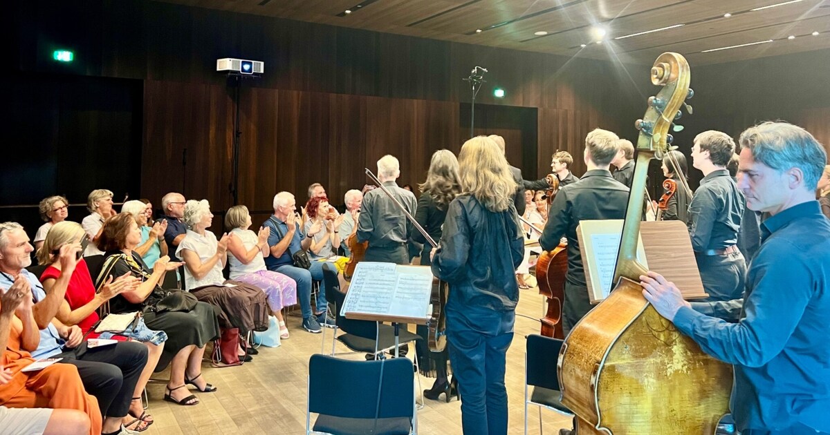 „zeitkang im museum“ - Zeitgenössische Musik flirtet mit Tonalität