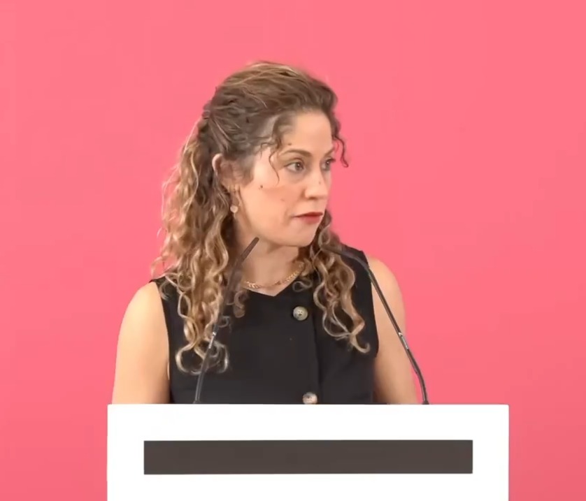 Organización judía de España denuncia banalización del Holocausto por parte de una integrante del partido de Pedro Sánchez