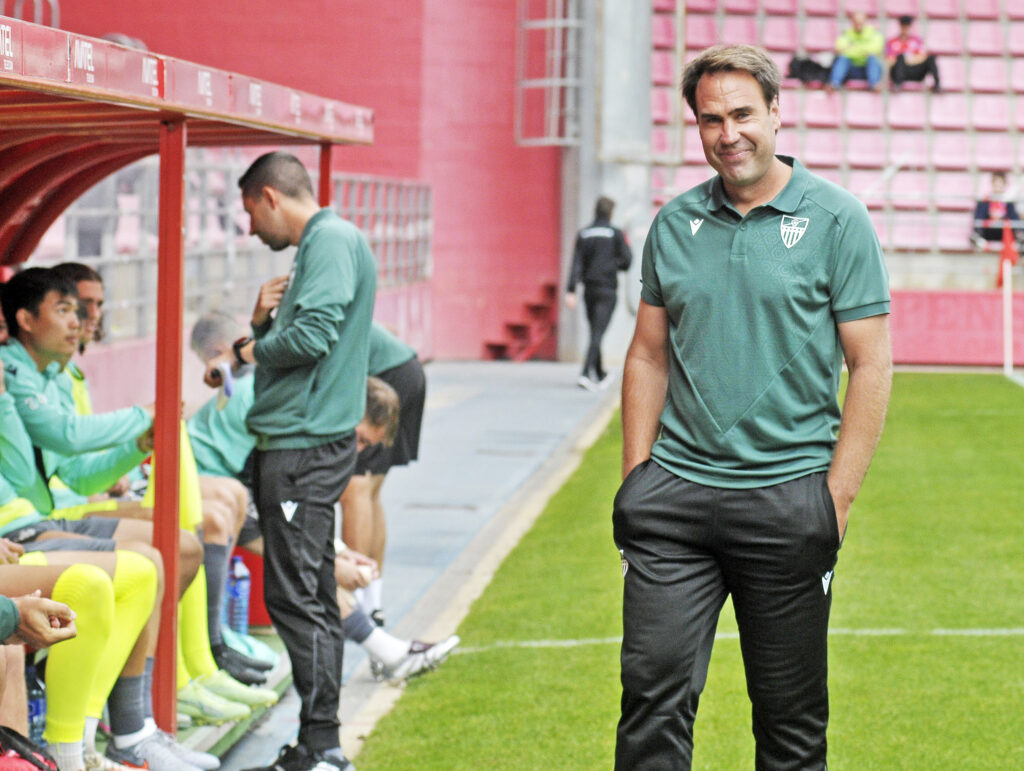 Iñaki Bea, técnico de la Gimnástica: “En Segovia estoy viviendo un idilio con el fútbol”