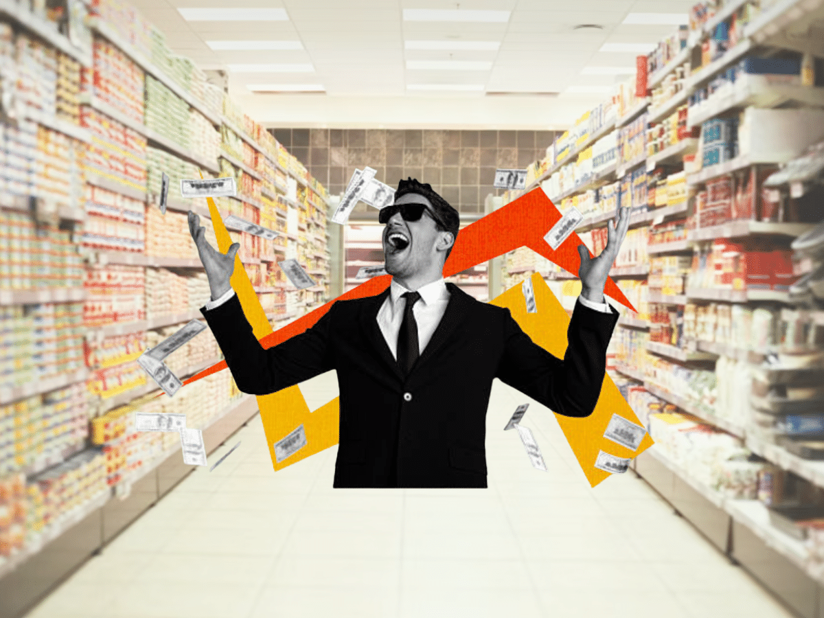 UK supermarkets hide record profits behind rising living costs