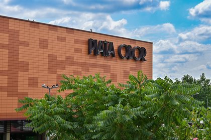 Piaţa Obor intră în era „gentrificării“. Un foodhall cu restaurante de nouă generaţie, cu bere craft şi cafenea de specialitate se ridică văzând cu ochii. Se va schimba în bine sau în rău cea mai mare piaţă din Bucureşti?