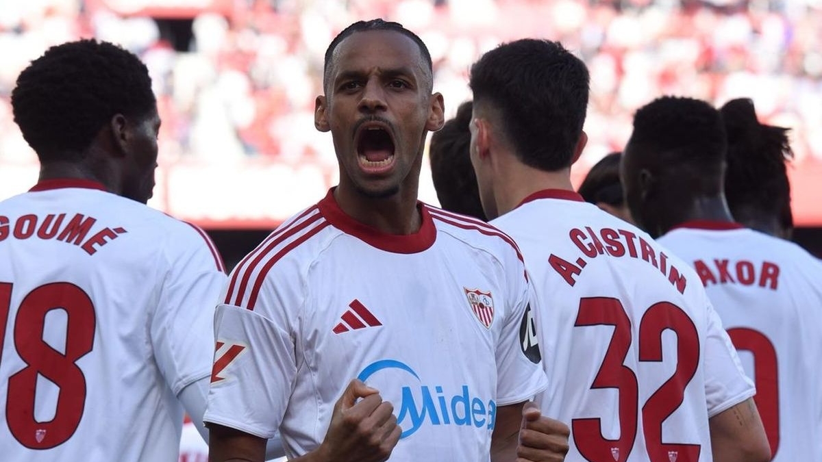 Uno de los mejores delanteros de Francia rechaza al Sevilla