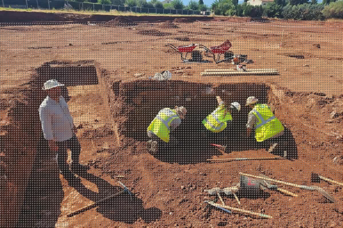 « Un site unique dans le département » : un groupe d’archéologues étudie un gisement préhistorique d’exception sur le site du futur lycée du Centre Var