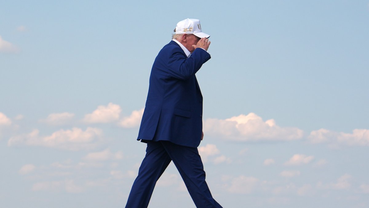 Trump pivots back to sanctions for Iran as other strategies to end his war fizzle