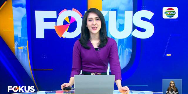 Fokus : Kapal Nelayan di Jember Karam Diterjang Ombak saat Hendak Memasuki Pelabuhan