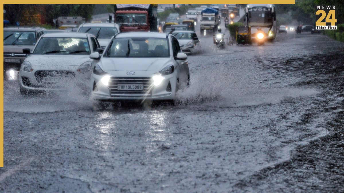 IMD Update: Will it Rain in Delhi-NCR? J&K to witness first Snowfall of the season this weekend, Rainfall alert issued!