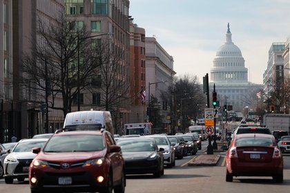 Congress didn't approve 'kill switch' law allowing government to shut off your car remotely. Here's context