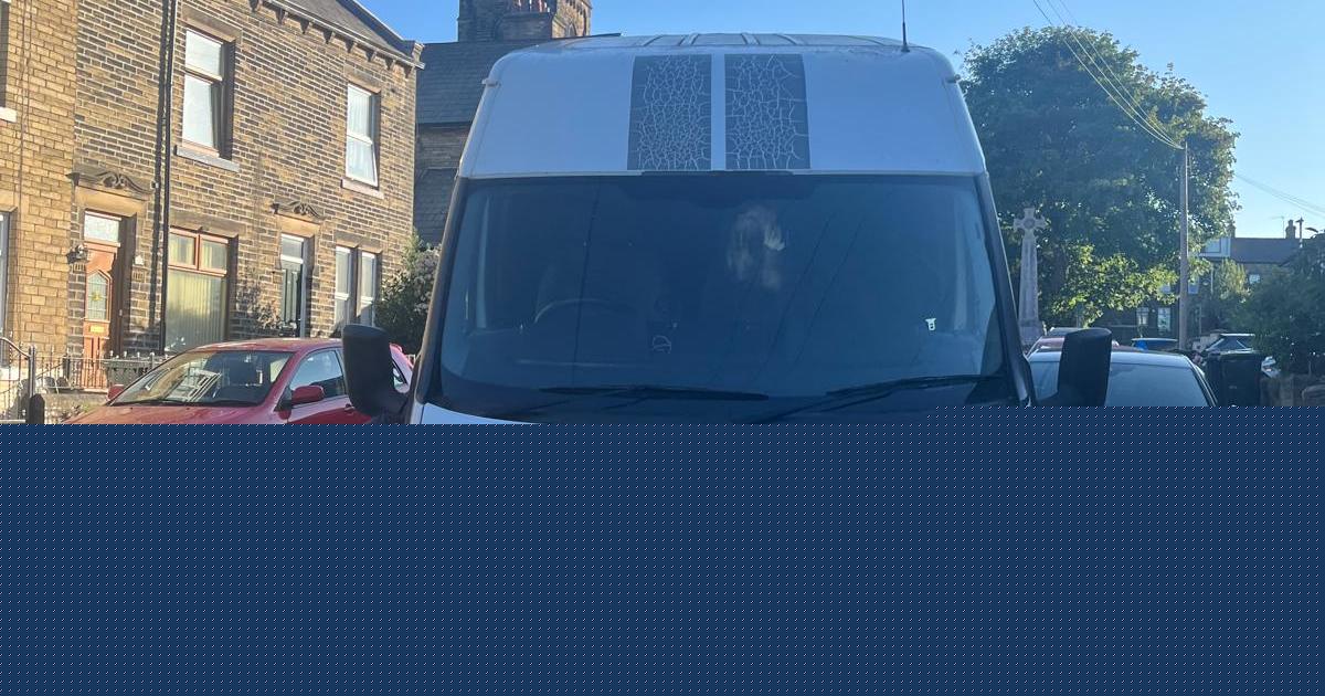 Vehicle seized after suspected fly-tipping offences in Bradford