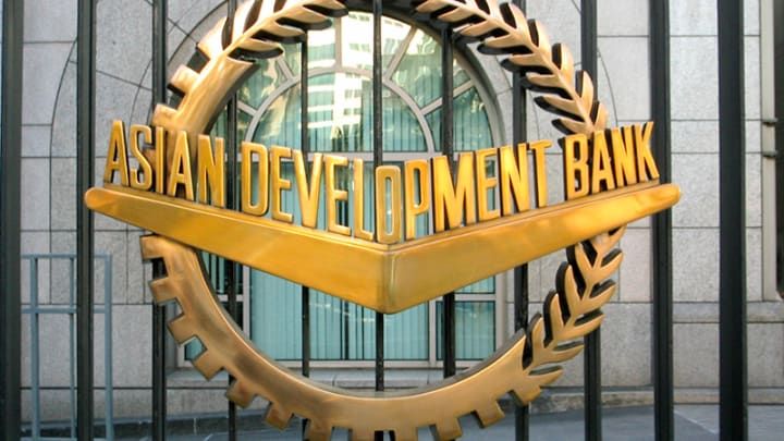 ADB reviews $2 mln project to strengthen private capital mobilization