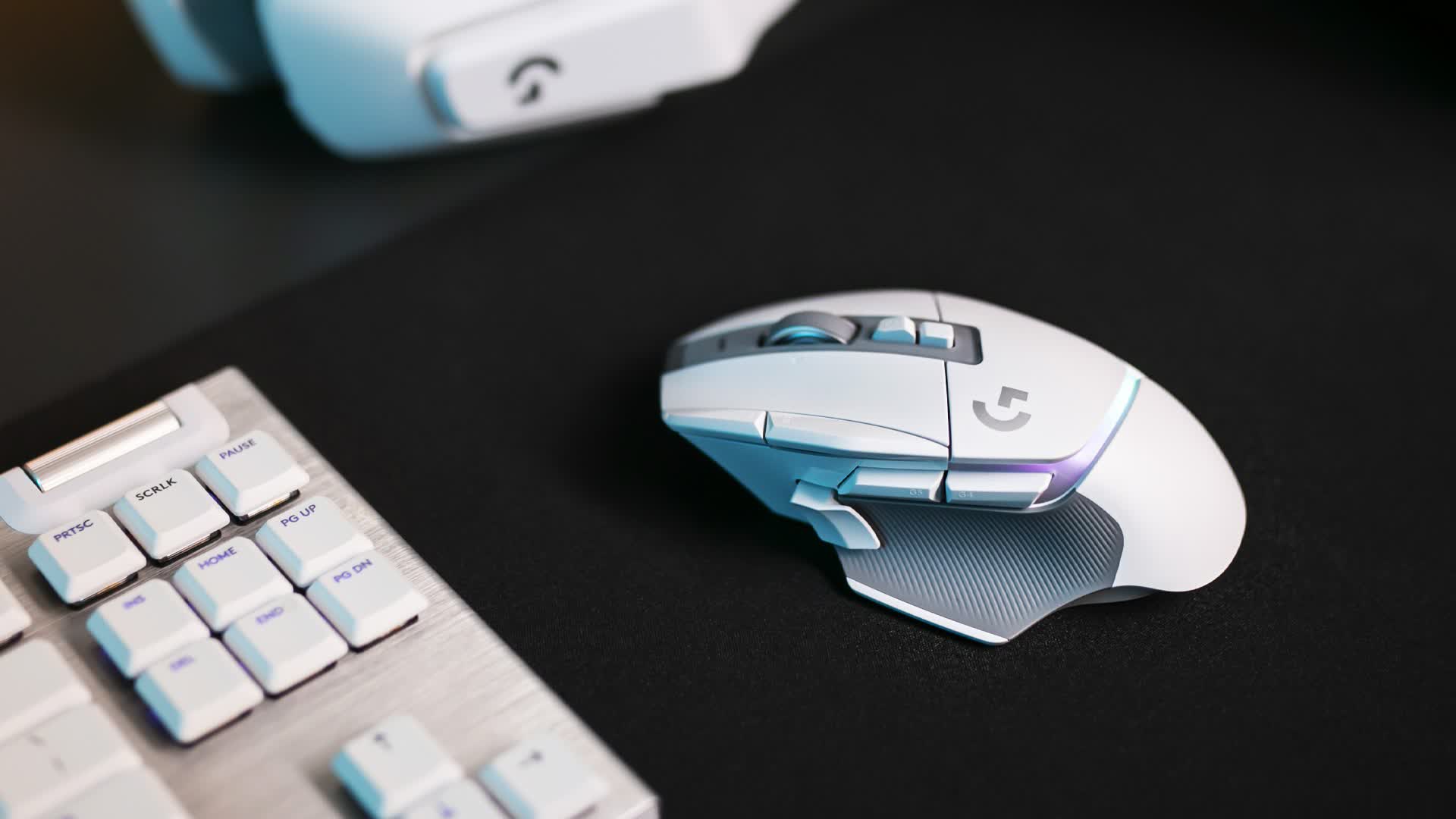 Logitech to ship mice with replaceable batteries in Europe only, following Nintendo