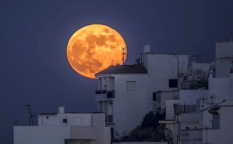 Sturgeon Moon 2025: What makes August's full moon a special 2-night affair