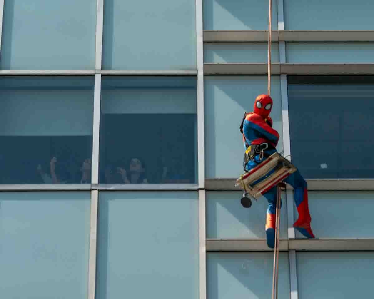 Heroic heights: Superhero window washers surprise young patients at Maimonides