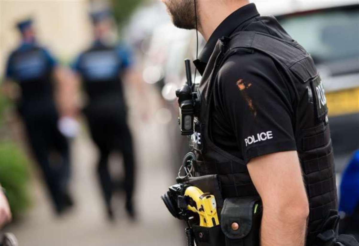 Police search of teens uncovers cannabis