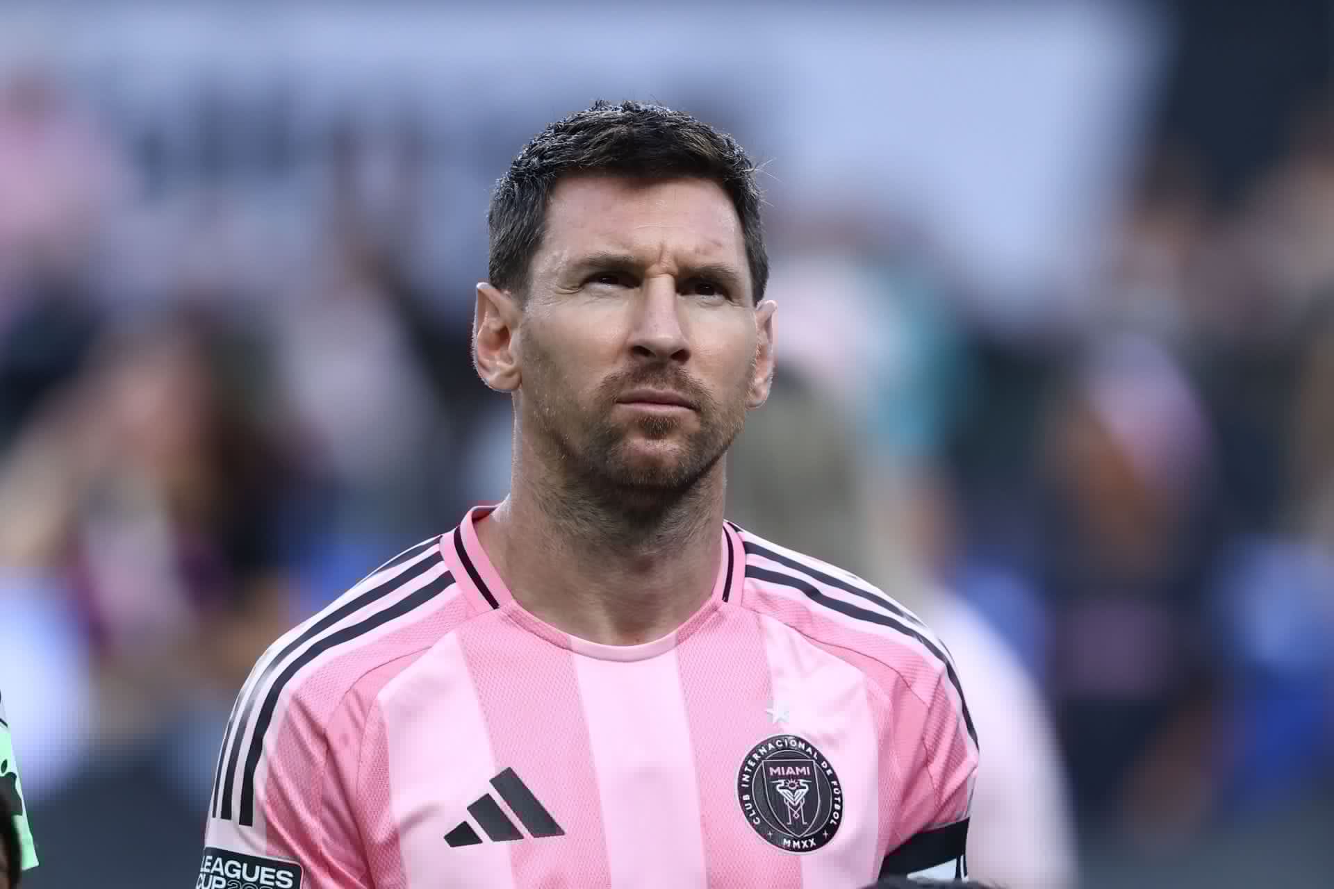 "All I ever did was play football, and now I have serious doubts” - Lionel Messi pens emotional message after his father Jorge's death
