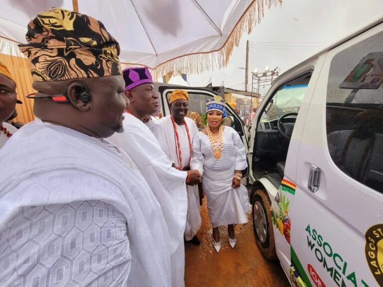 Lagos council chairman donates bus to traders