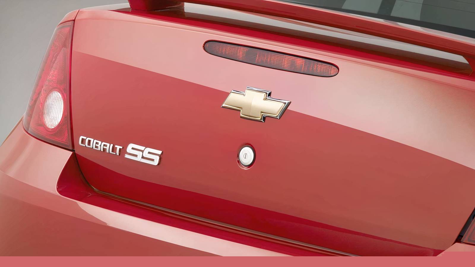 The Front-Wheel Drive American Rental Car That Matched An E46 BMW M3 Around The Nürburgring