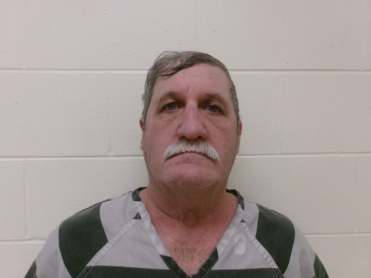 Minford man charged with seven counts of rape involving child