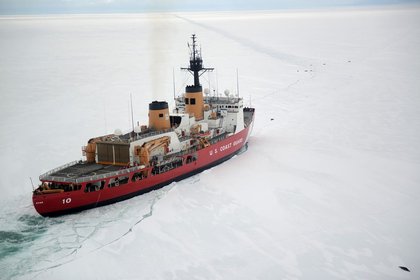 Video: Coast Guard icebreaker rescues cruise ship trapped near Antarctica