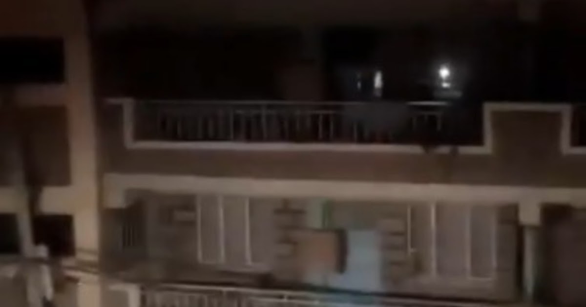 Sikia Nduru - Nosy neighbor records a LADY screaming loudly at night during intense MECHI at a residential building in Nairobi’s Umoja Estate (VIDEO)