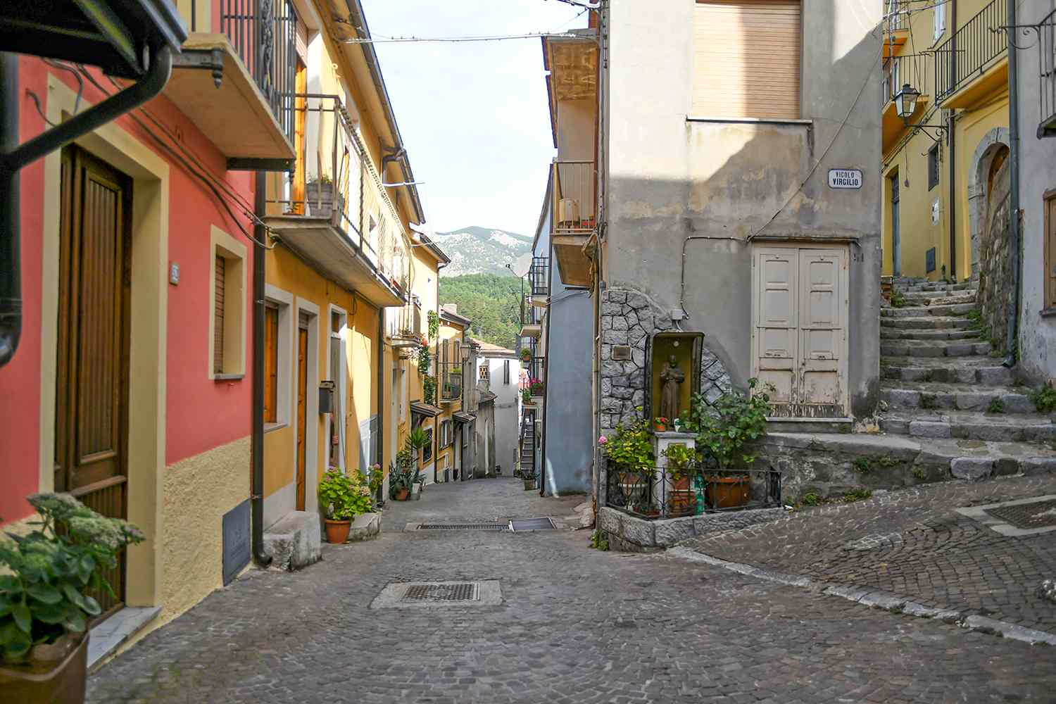 Tennessee Mom Relocates to ‘Healing’ Italian Town After Watching Her Son’s Health Issues Dramatically Improve