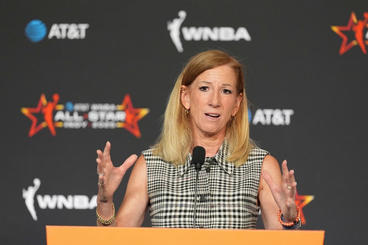 Napheesa Collier cancels meeting with WNBA Commissioner Engelbert amid tensions, AP source says