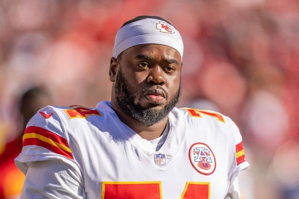 Reports: Jaguars sign OT Geron Christian