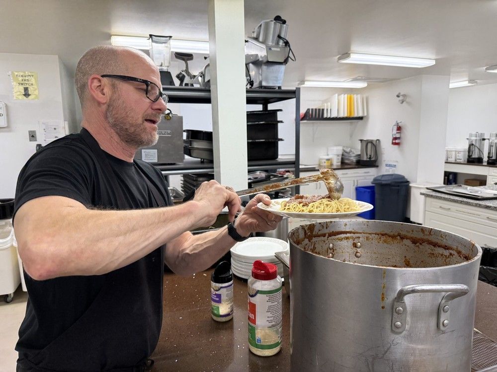 From cold streets to hot plates: Sask. shelters provide relief from extreme weather