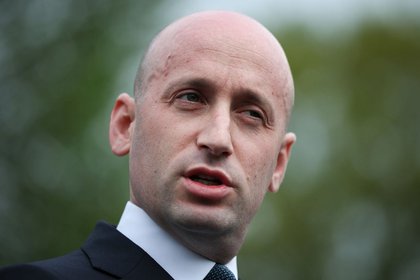 Republican blame game on Minneapolis is in full swing – even Stephen Miller has turned on Border Patrol