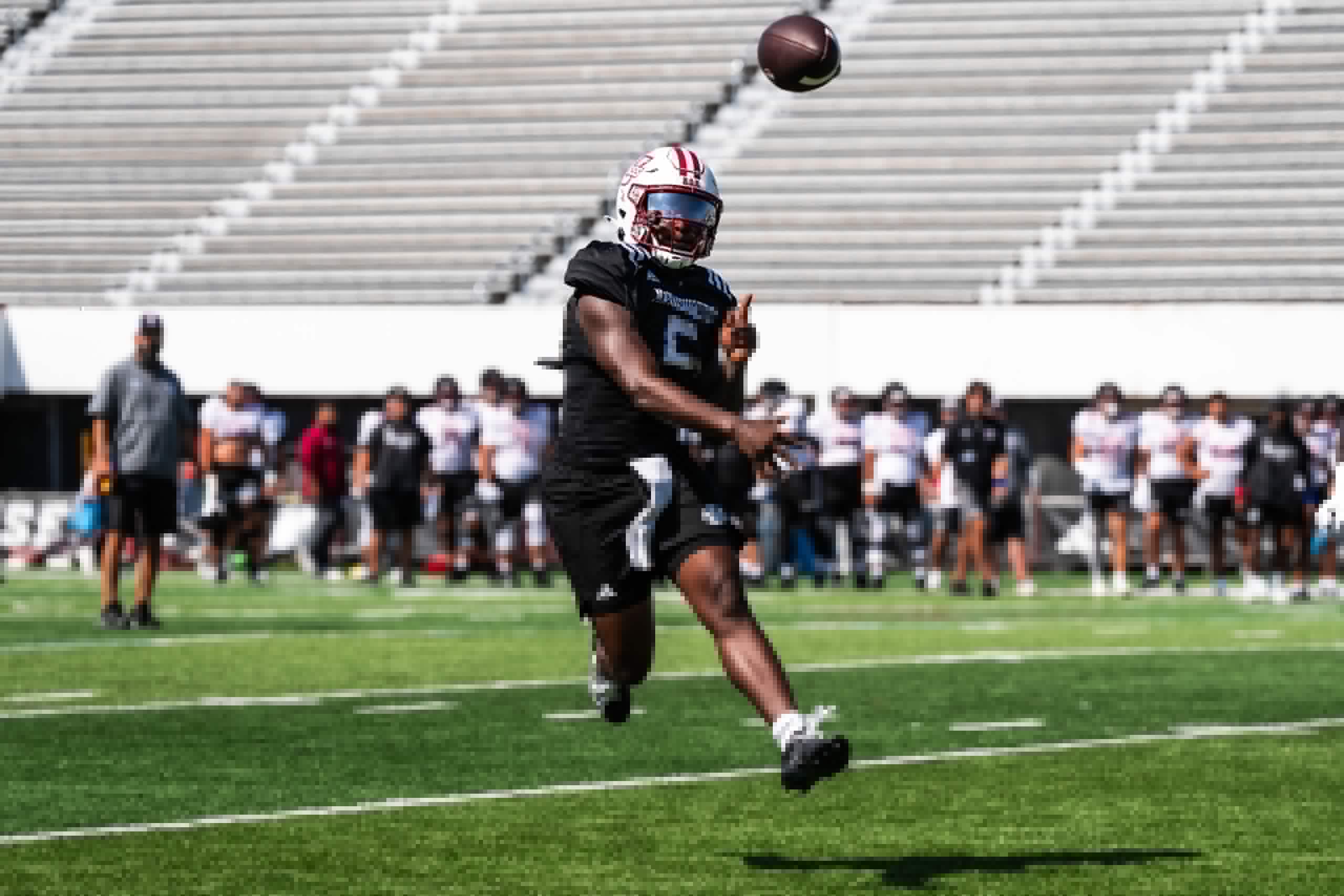 UMass football: Warner ‘cautiously optimistic’, Watson eager to lead Minutemen’s offense
