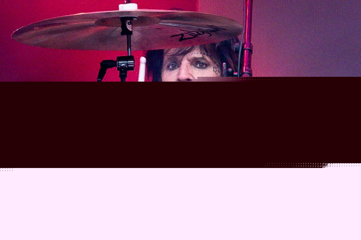 Why Tommy Lee Will Never Just 'Shut Up and Play Drums'