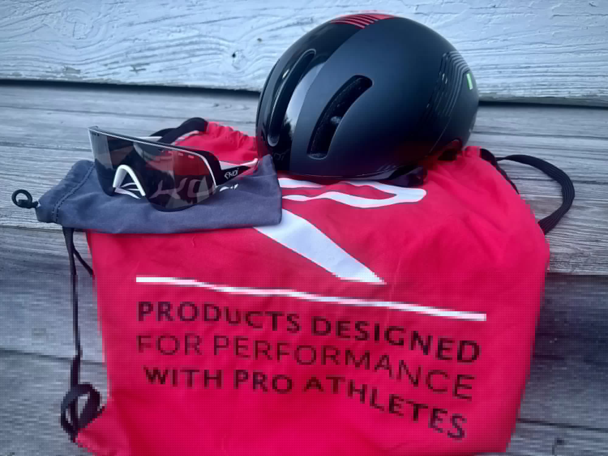Comment on Ekoï Aerodinamica Aero Road Helmet and Twenty Glasses – Classic Italian Flare From the French Brand by Ekoï Outlast Jersey, Base Layer, SuperSoft Bibs - All Day Comfort in the Heat - Bike World News