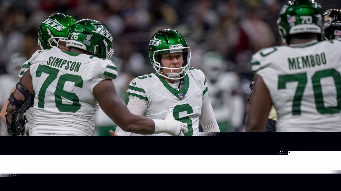 Falcons' most important free agent signing may be operating on a ticking clock