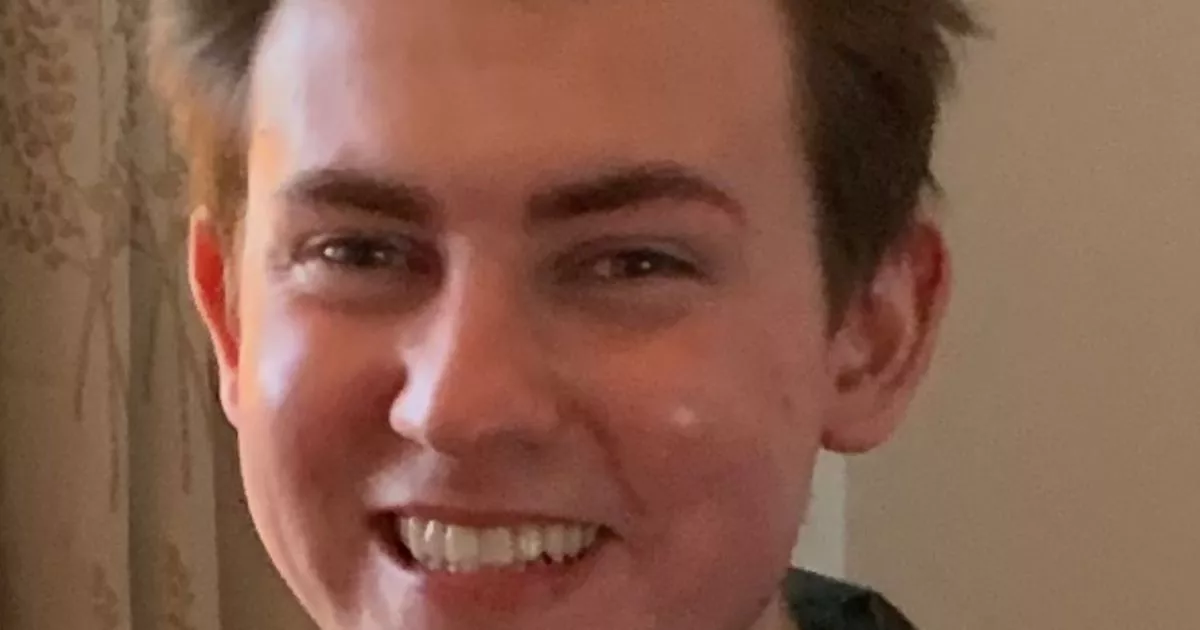 Shattered family of Glasgow student who took own life after grade error to collect his degree