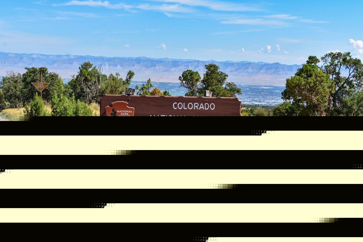 Easy Colorado Monument Hikes You'll Survive Even In August
