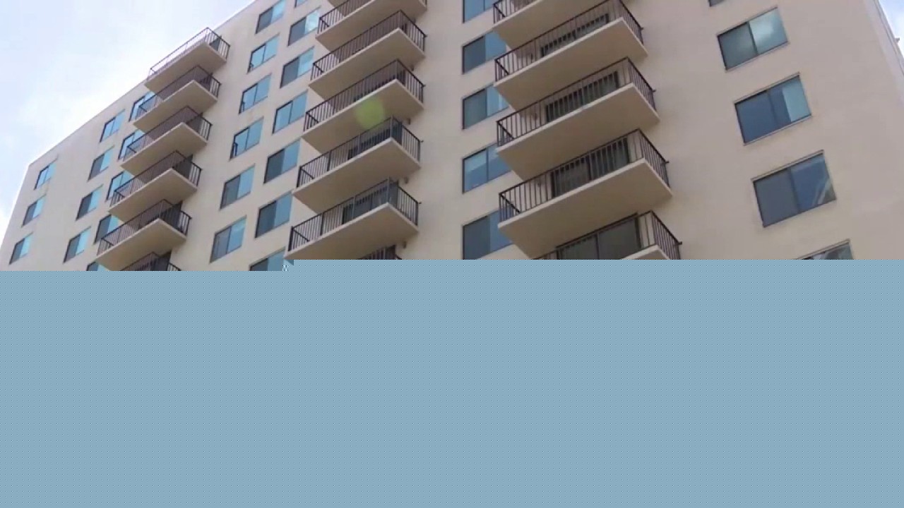 LA luxury condo sales surge 22%