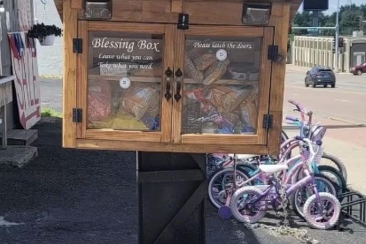 Woman Caught On Camera Destroying Sioux Falls Blessing Box With Golf Club