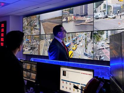 The Secret Service seized a network capable of shutting down New York City's cell service