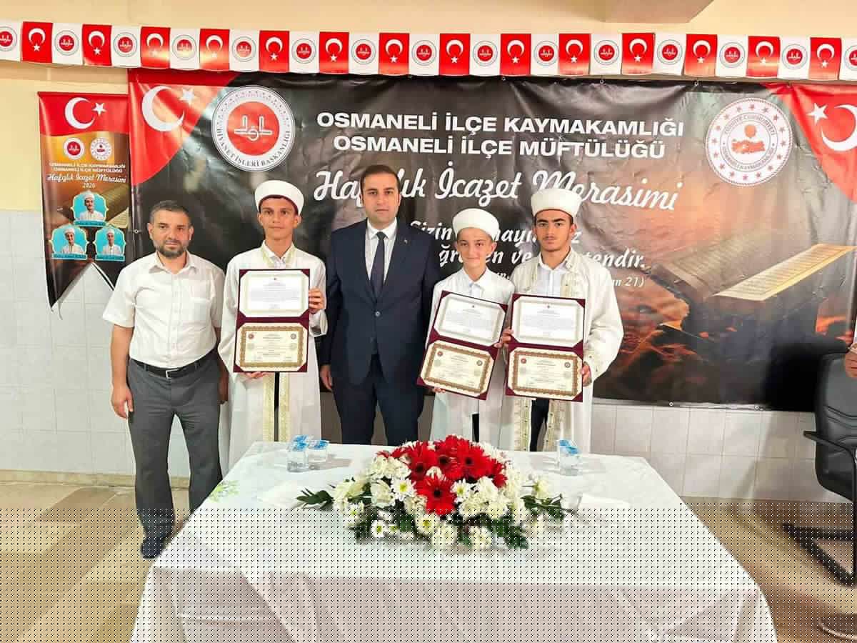 Osmaneli'nde Hafızlık İcazet Töreni