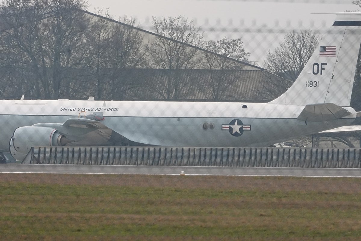 US plane dubbed the ‘nuke sniffer’ lands in UK amid growing tensions with Iran