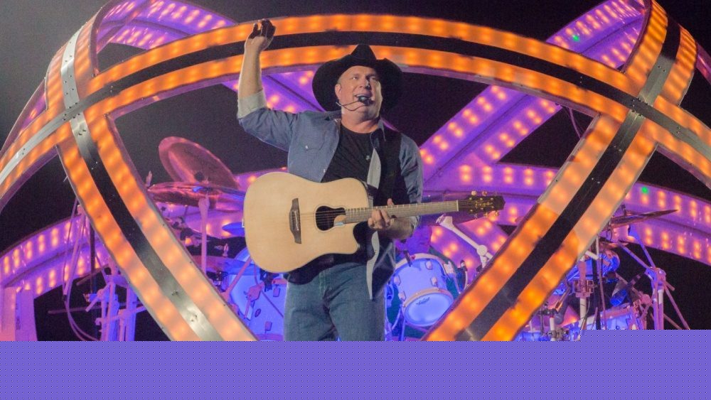 Garth Brooks adds more dates in Chicago on his ‘Blame It All On My Roots’ retro arena tour
