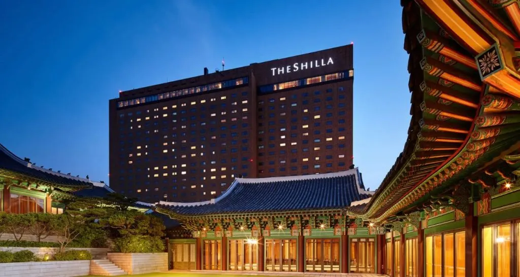 The Shilla Duty Free posts positive operating profit for Q2 despite revenue downturn