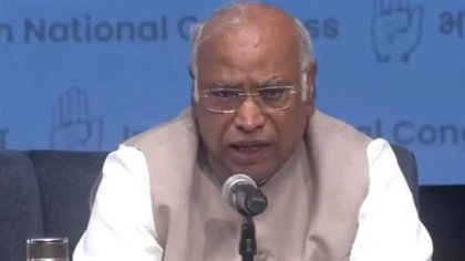 Mallikarjun Kharge Health Update: Congress President Discharged From Bengaluru Hospital After Pacemaker Implantation