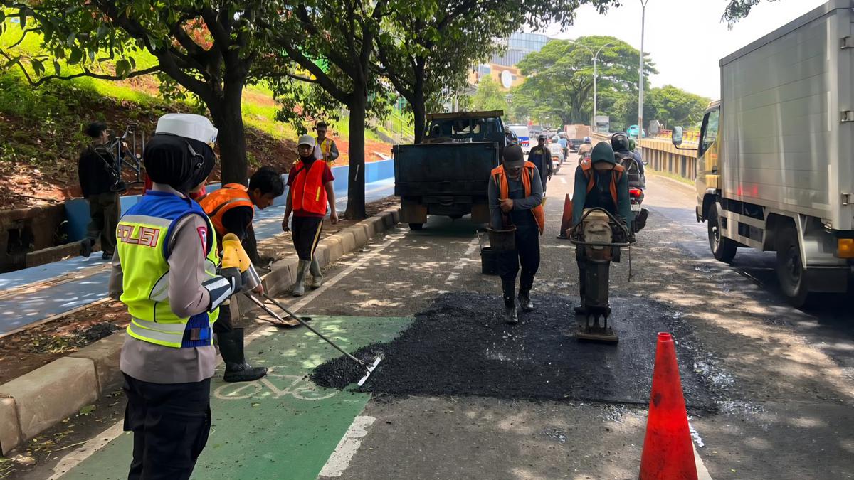 Ada 6.000 Titik Jalan Berlubang di Jakarta Sepanjang Musim Hujan, Pemprov DKI Pastikan Sudah Diperbaiki