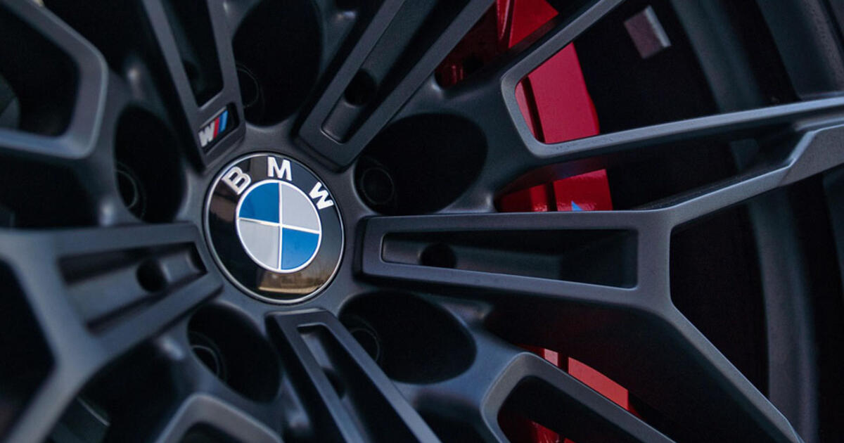 Sėdęs prie BMW vairo, pamiršo KET: taikiniu tapo kitas BMW