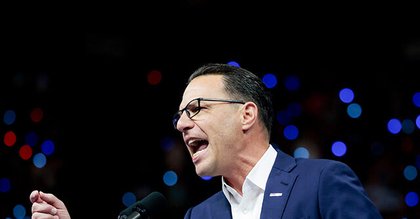 PA Gov. Shapiro: Krasner Comparing ICE to Nazis 'Abhorrent', Doesn't Help Lower Temperature