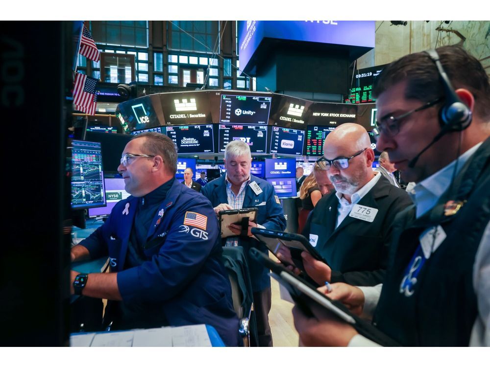 Stocks Erase Losses on Rate-Cut Bets; Drug Shares Extend Gains