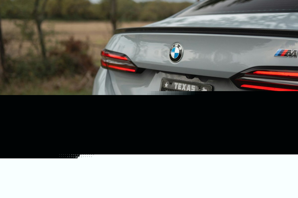 There is No Law About Blurring a License Plate in a Picture