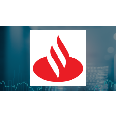 Banco Santander Brasil (NYSE:BSBR) Reaches New 1-Year High  – Still a Buy?