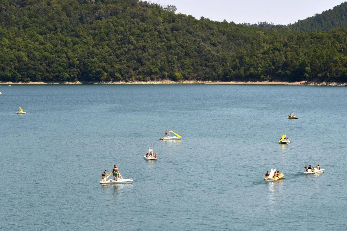 Activités nautiques, vol à voile et un brin de culture : voici trois raisons d’aller faire un tour en pays de Fayence cet été